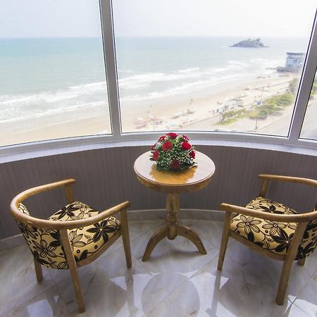 Ngoc Hanh Beach Hotel Вунгтау Экстерьер фото