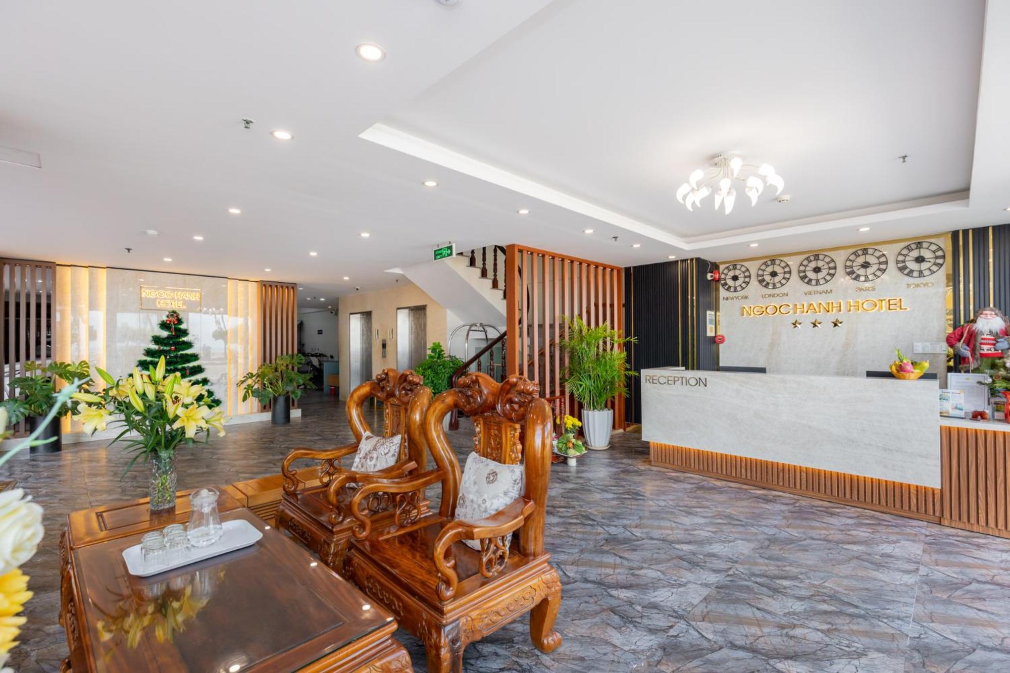 Ngoc Hanh Beach Hotel Вунгтау Экстерьер фото