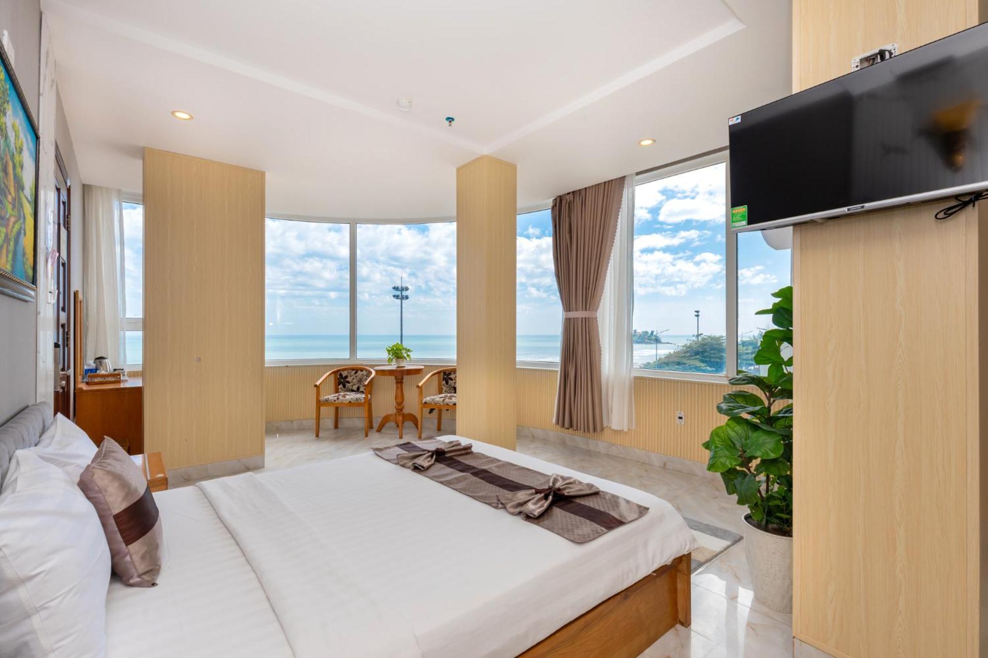 Ngoc Hanh Beach Hotel Вунгтау Экстерьер фото