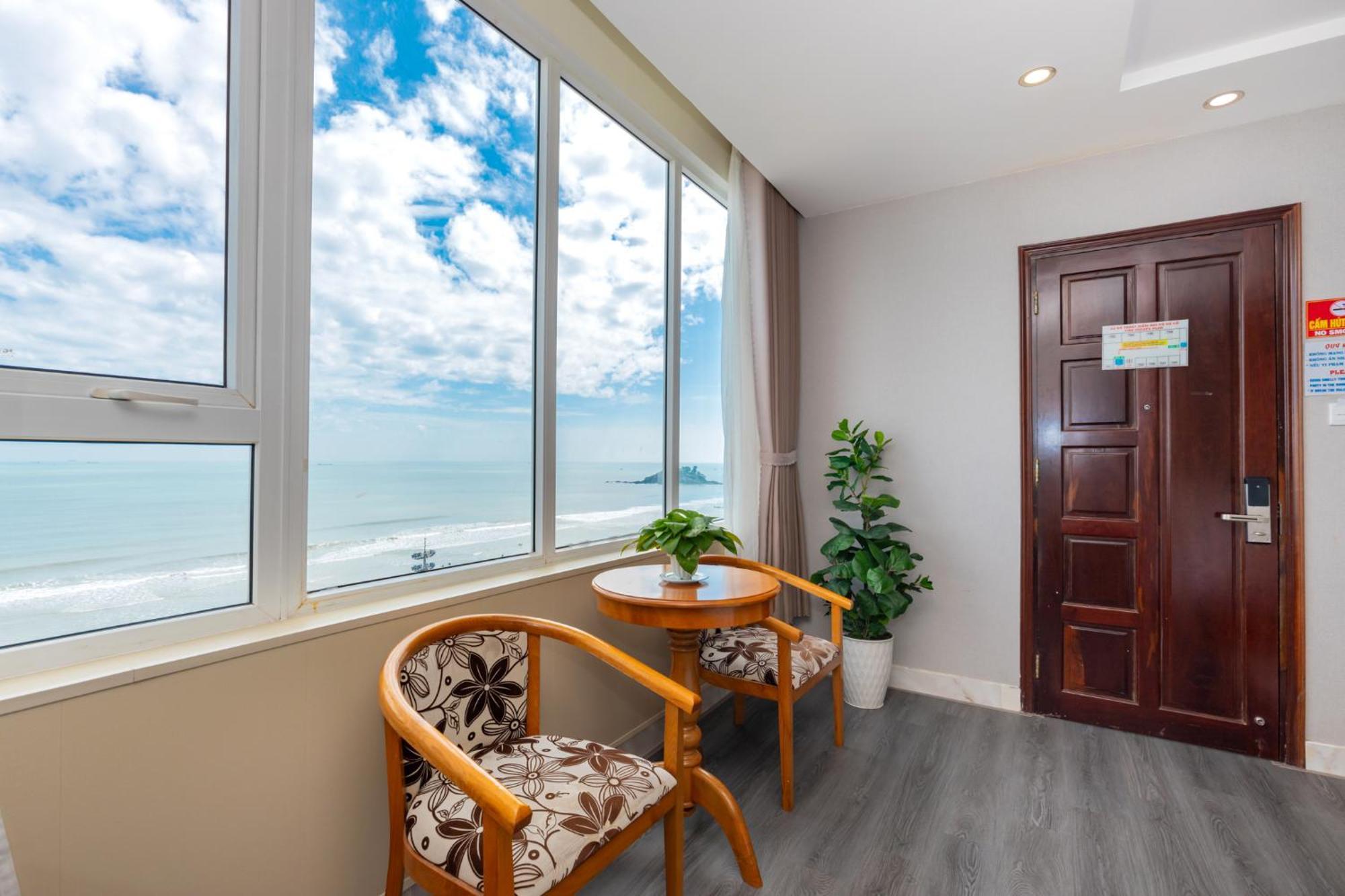 Ngoc Hanh Beach Hotel Вунгтау Экстерьер фото