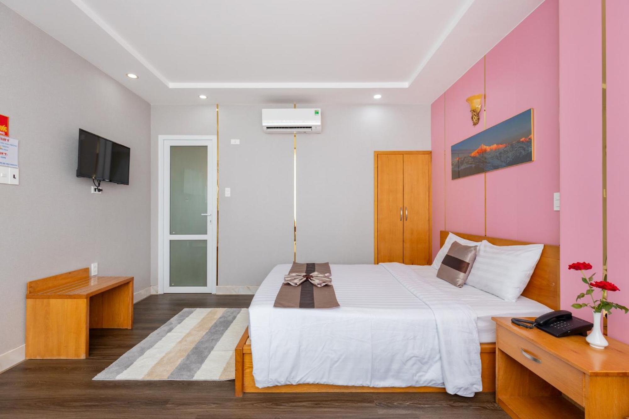 Ngoc Hanh Beach Hotel Вунгтау Экстерьер фото