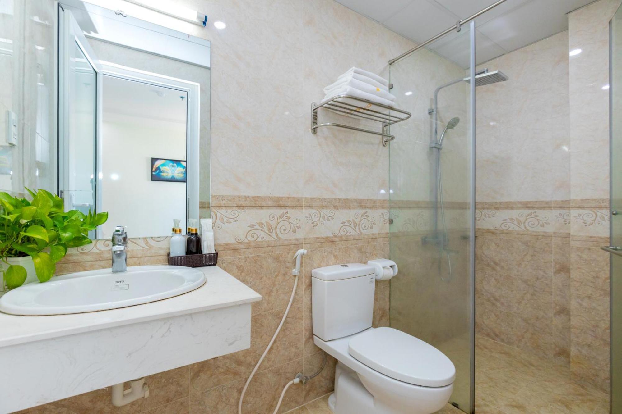 Ngoc Hanh Beach Hotel Вунгтау Экстерьер фото